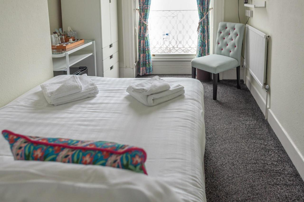 Gresham Guest House Weymouth Eksteriør billede